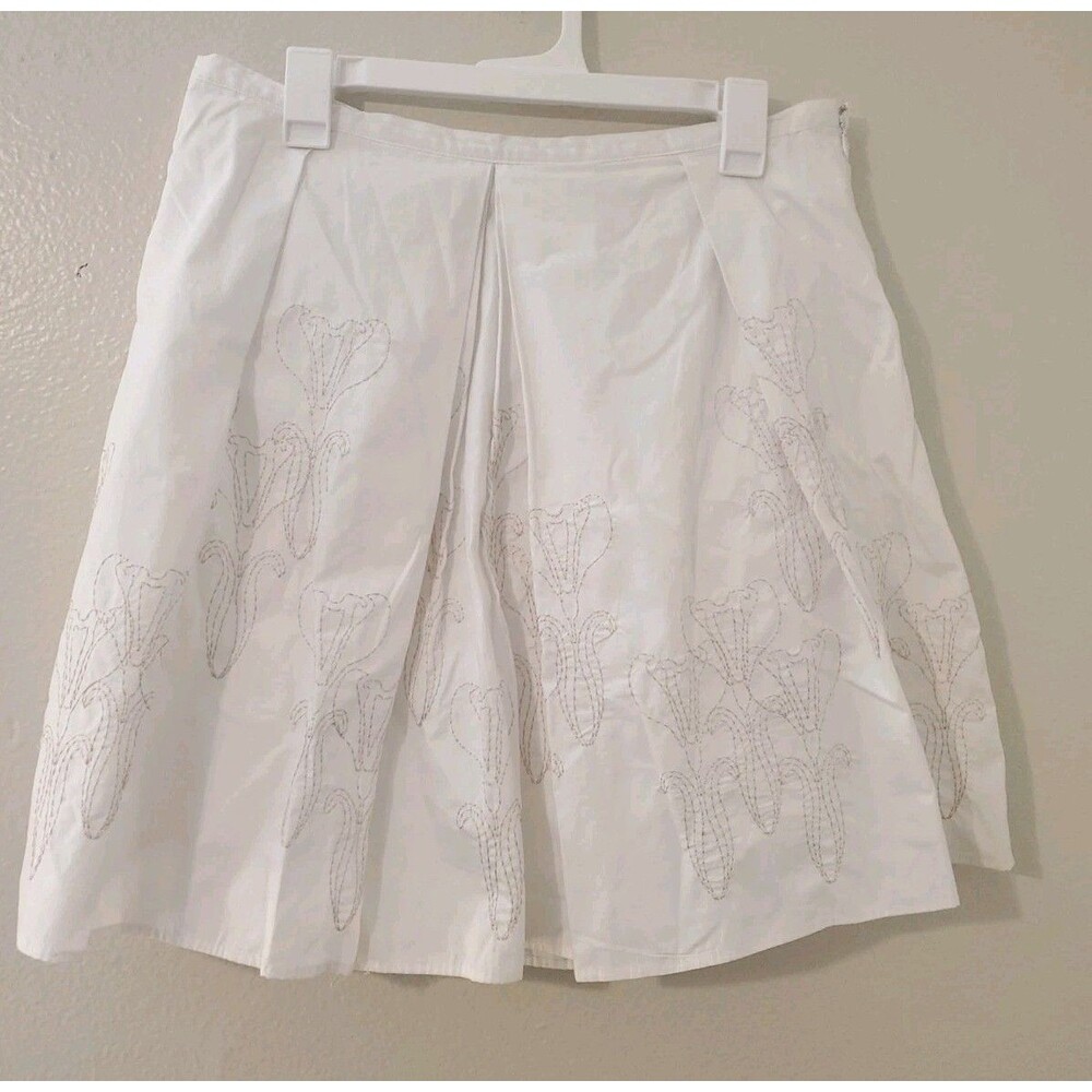 Daisy Fuentes White Embroidered Floral Cotton Pleated Skirt Size 12